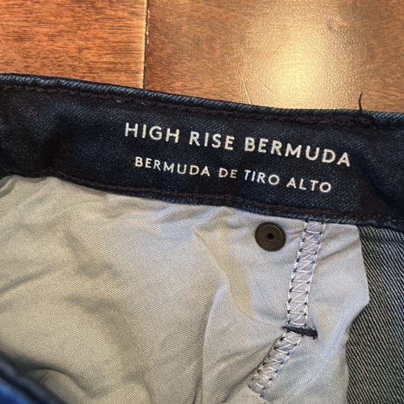 Universal Thread High Rise Denim Bermuda Shorts Size 16 - Picture 7 of 8